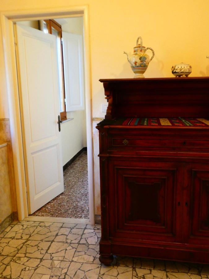 Casa Storica E Confortevole Empoli Kültér fotó