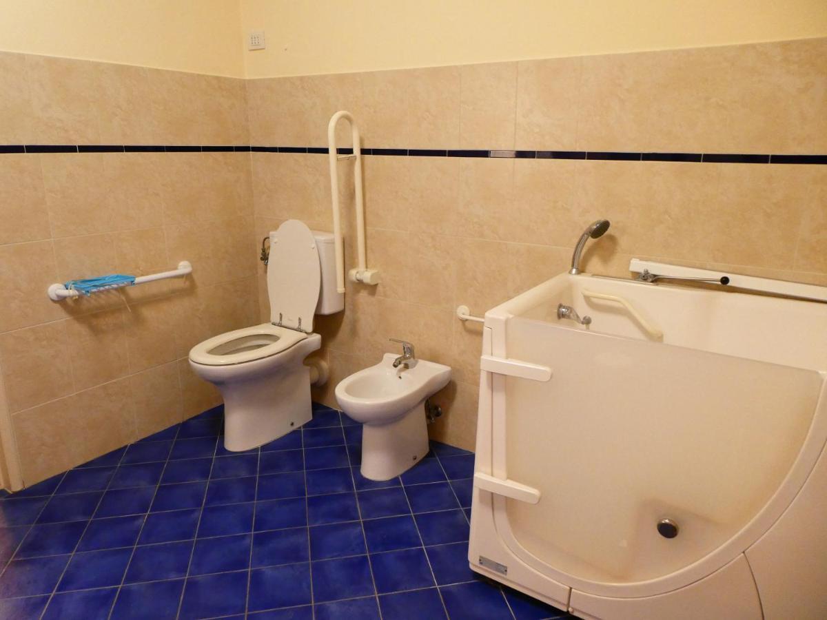 Casa Storica E Confortevole Empoli Kültér fotó